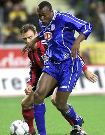 与西班牙的 与西班牙的