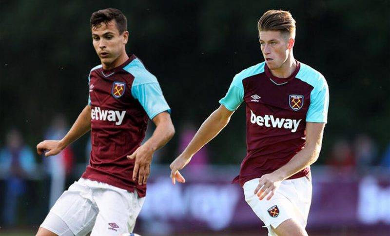 示了两国在 示了两国在